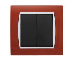 عکس قاب پریز اخرایی بازه سفید