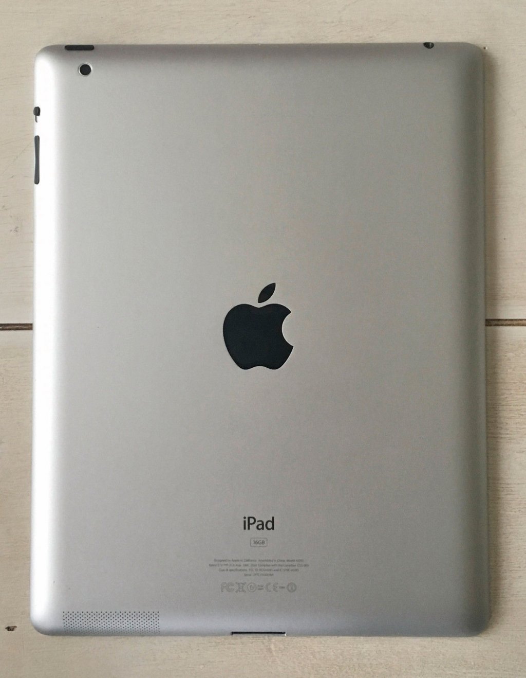تبلت اپل مدل ipad2