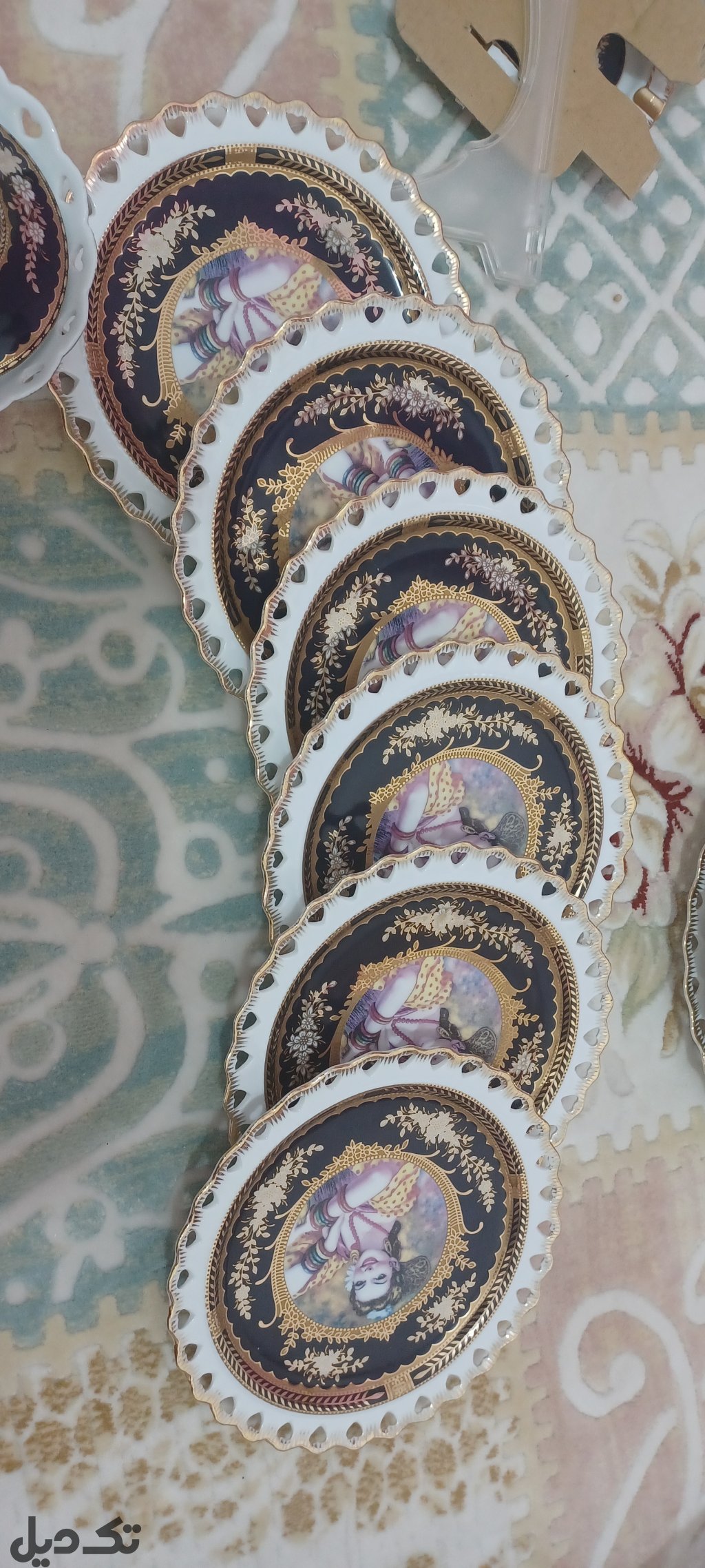 چینی دست ساز با ابکاری