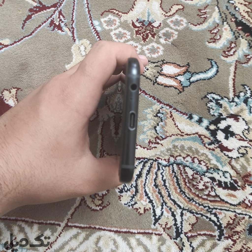گوشی سامسونگGalaxy A5(A520) 2017
