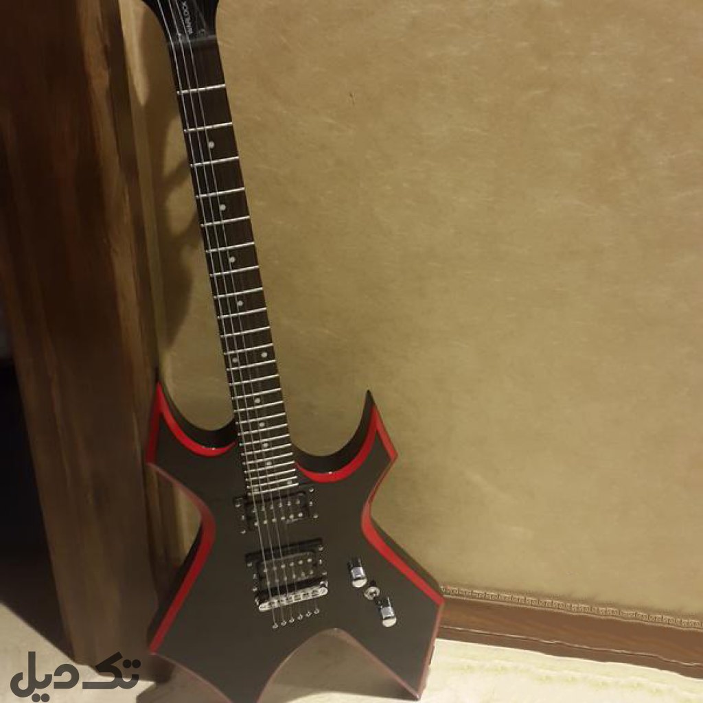 گیتار B.C.rich warlock red