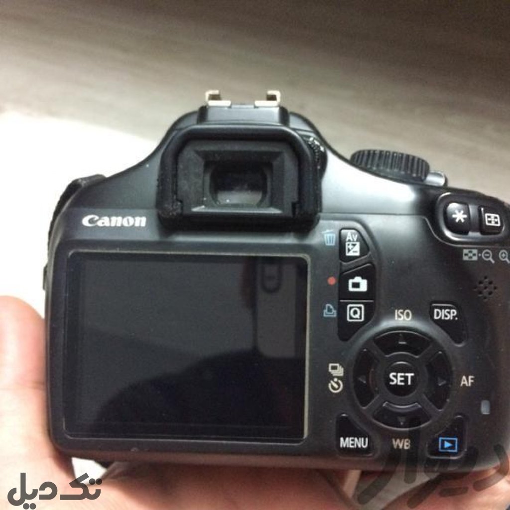 دوربین کنون D1100